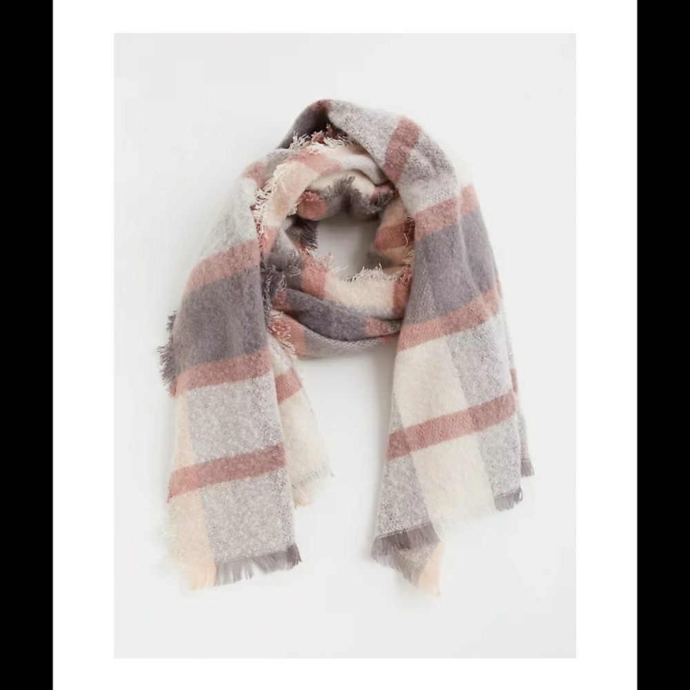 Torrid SQ Blush Grey Scarf one size fits all